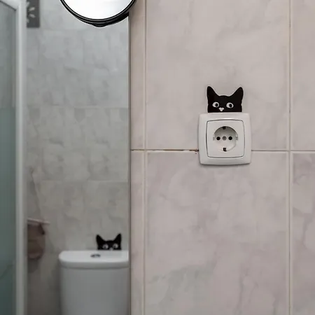 Cozy 1-bedroom - Historic Location By Lisbeyond דירה ליסבון